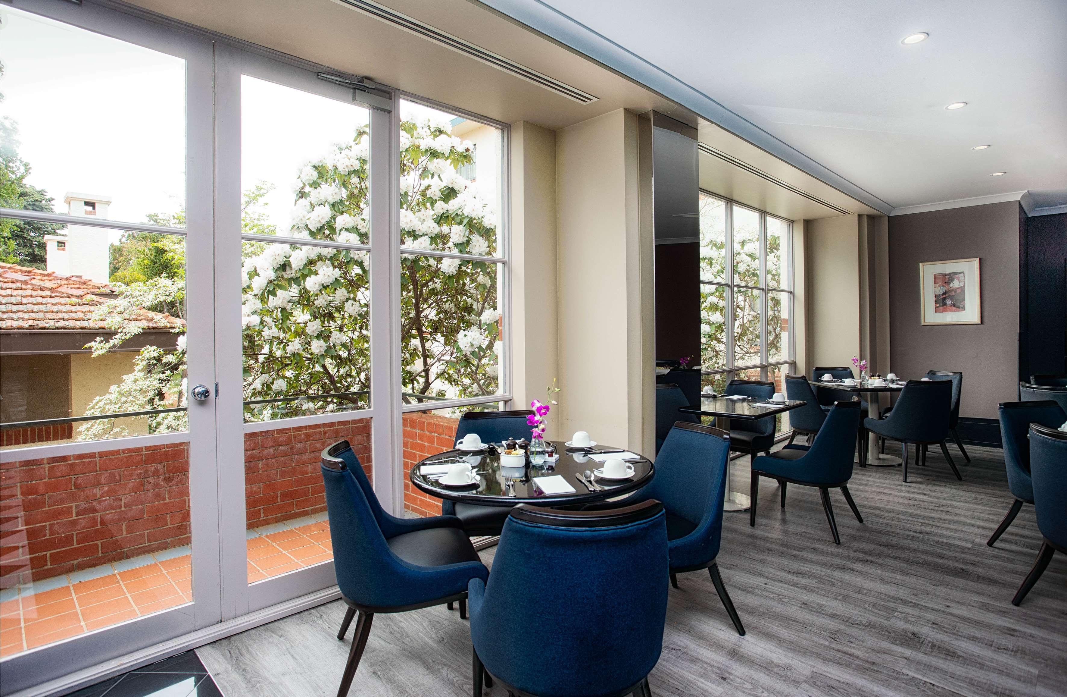 Hyatt Hotel Canberra - A Park Hyatt Hotel Eksteriør bilde The Club at the InterContinental Santiago