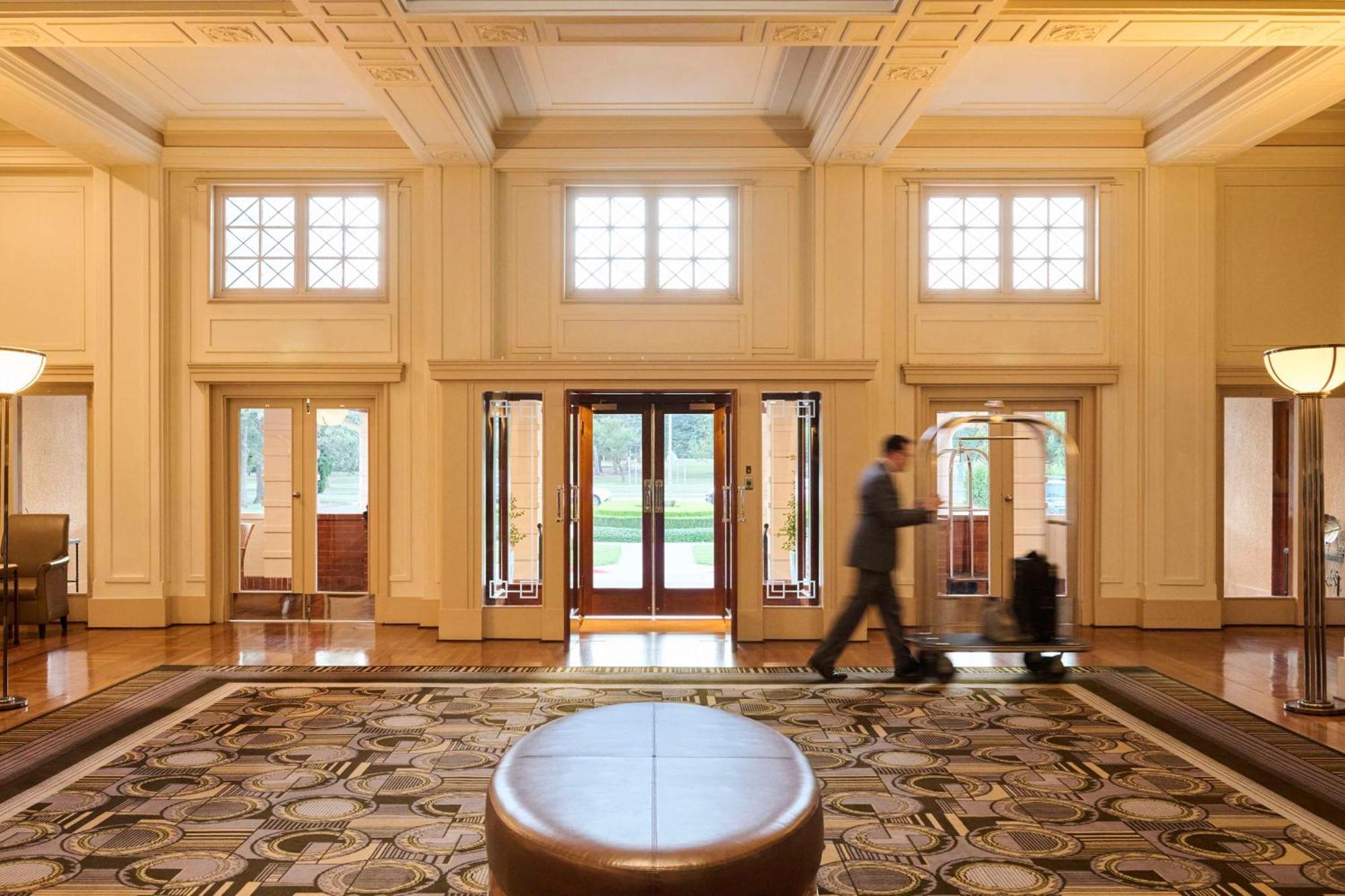 Hyatt Hotel Canberra - A Park Hyatt Hotel Eksteriør bilde